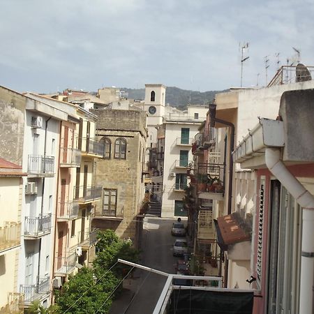 Le Due Sicilie B&B Lascari Luaran gambar